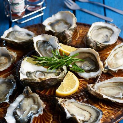 Crab-House-Cafe----9-Au-Natural-Oysters